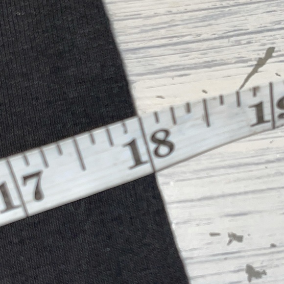 Money Black T-Shirt Million Dolla Motive nwot - Picture 4 of 5